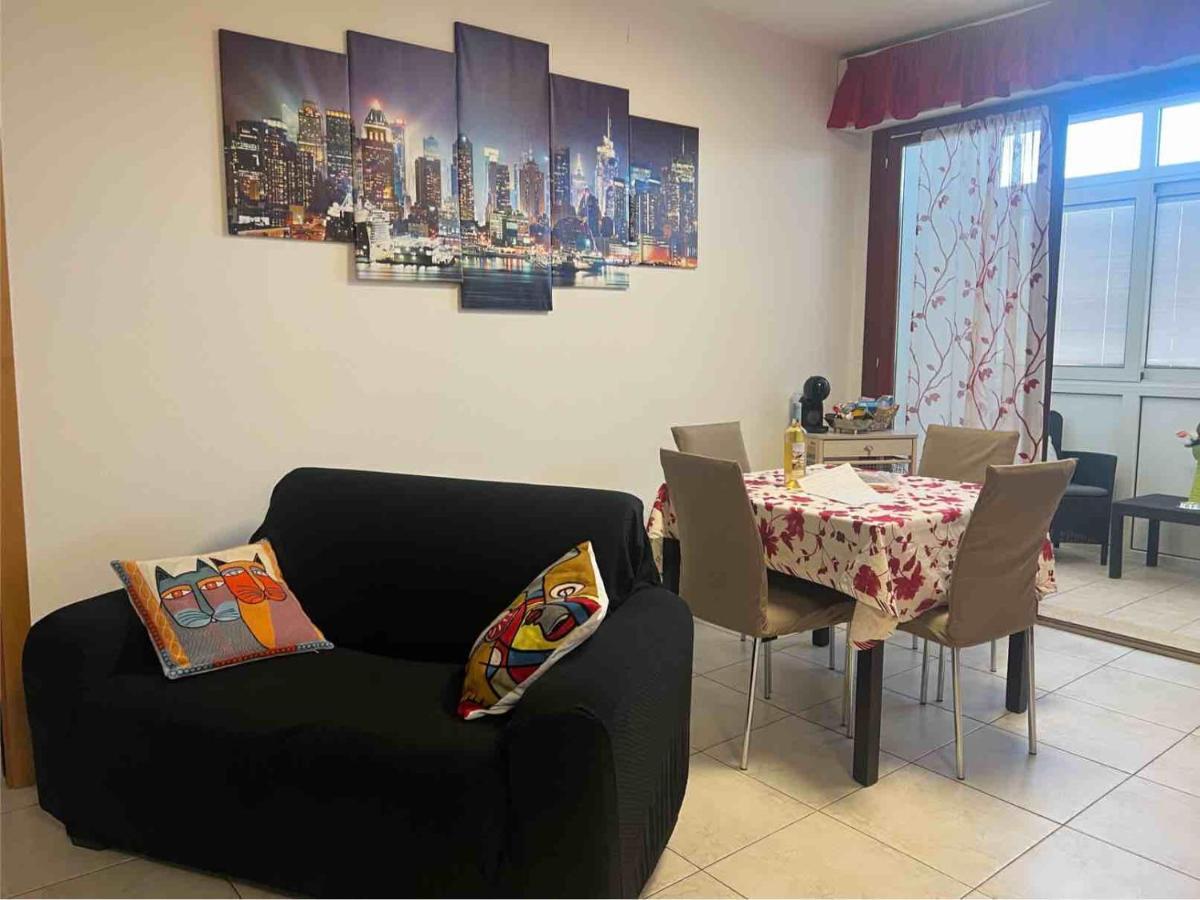 Casa Andrea A 1,5 Km Dal Mare! Quartu SantʼElena Exterior foto